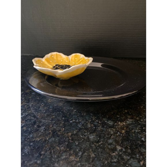 Dip and Chip Floral Plate - Picture 3 of 6